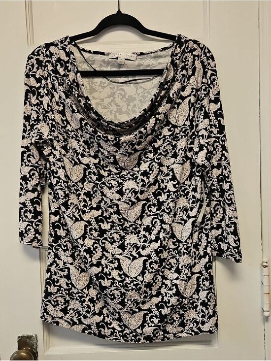 Larry Levine Tops - Larry Levine Black and White Cowl Neck 3/4 Sleeve Top XL